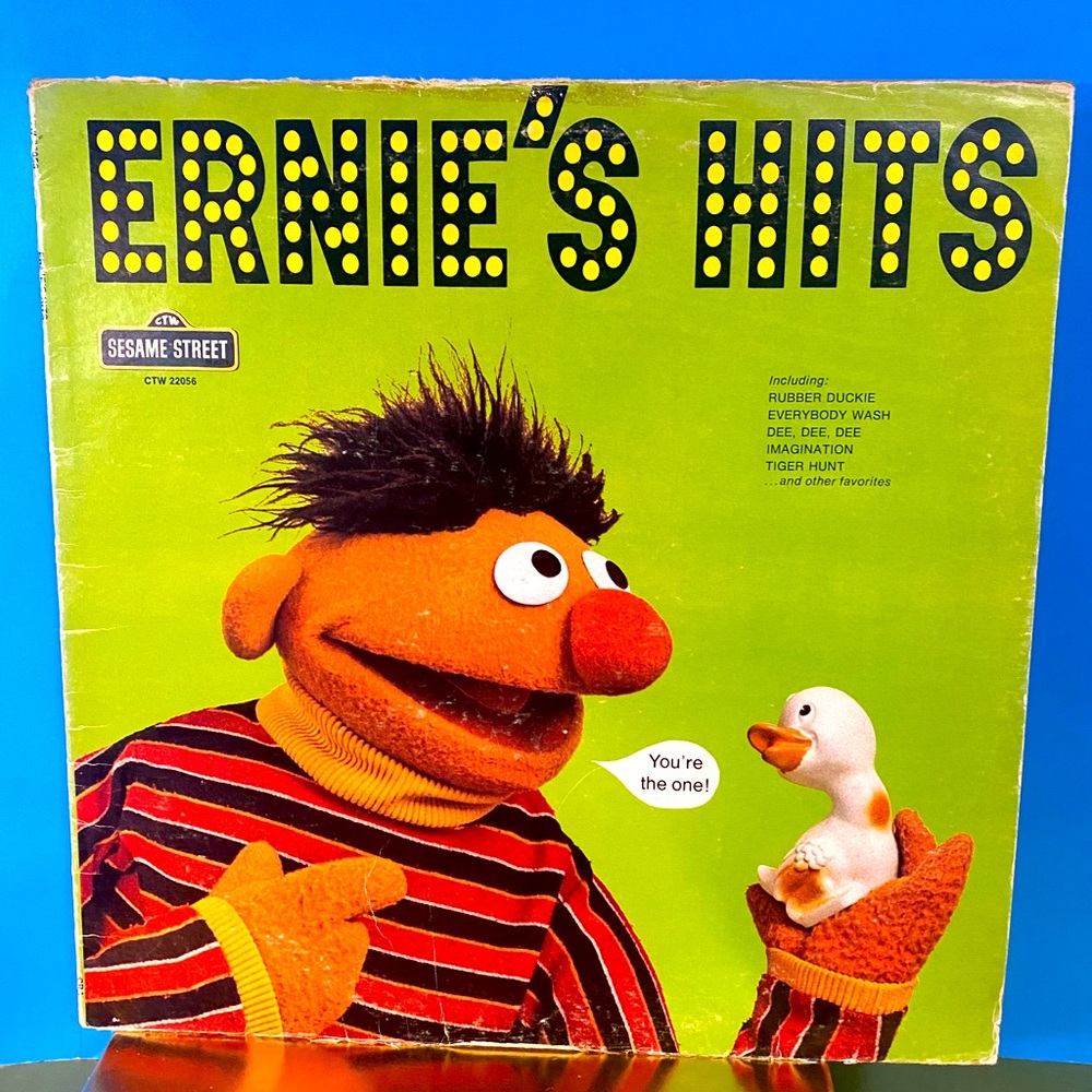 Sesame Street Vintage 1974 Ernie's Hits CTW 2205) Vinyl Record Album 12”
